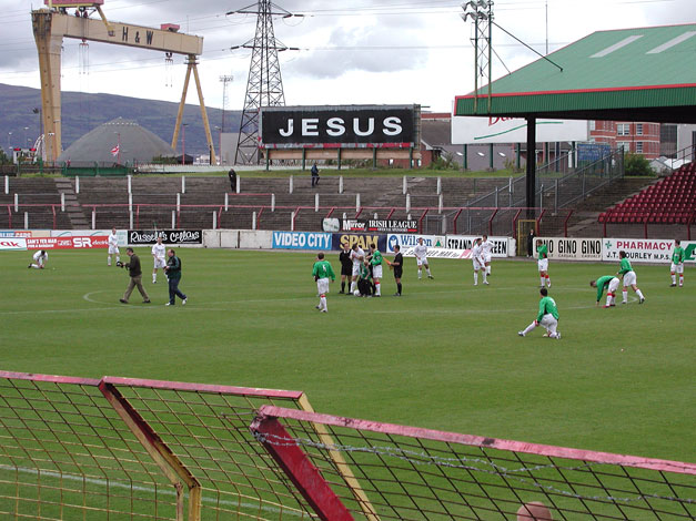 The Oval, Glentoran